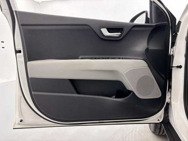 Vente en ligne Kia Stonic  1.0 T-GDi 120 ch ISG DCT7 au prix de 17 490 €