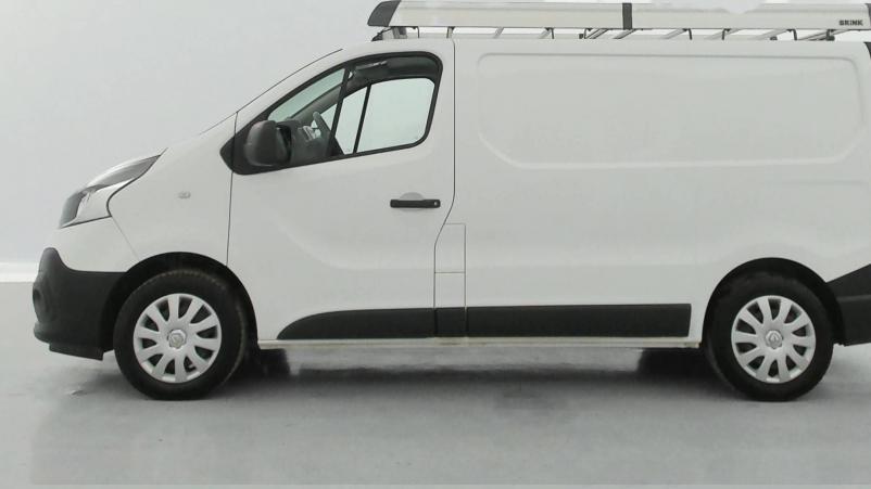 Vente en ligne Renault Trafic 3 Fourgon TRAFIC FGN L1H1 1000 KG DCI 125 ENERGY E6 au prix de 18 990 €