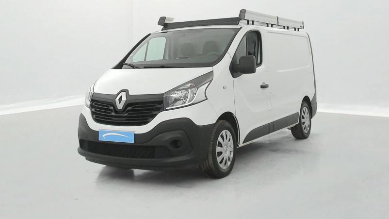 Vente en ligne Renault Trafic 3 Fourgon TRAFIC FGN L1H1 1000 KG DCI 125 ENERGY E6 au prix de 18 990 €