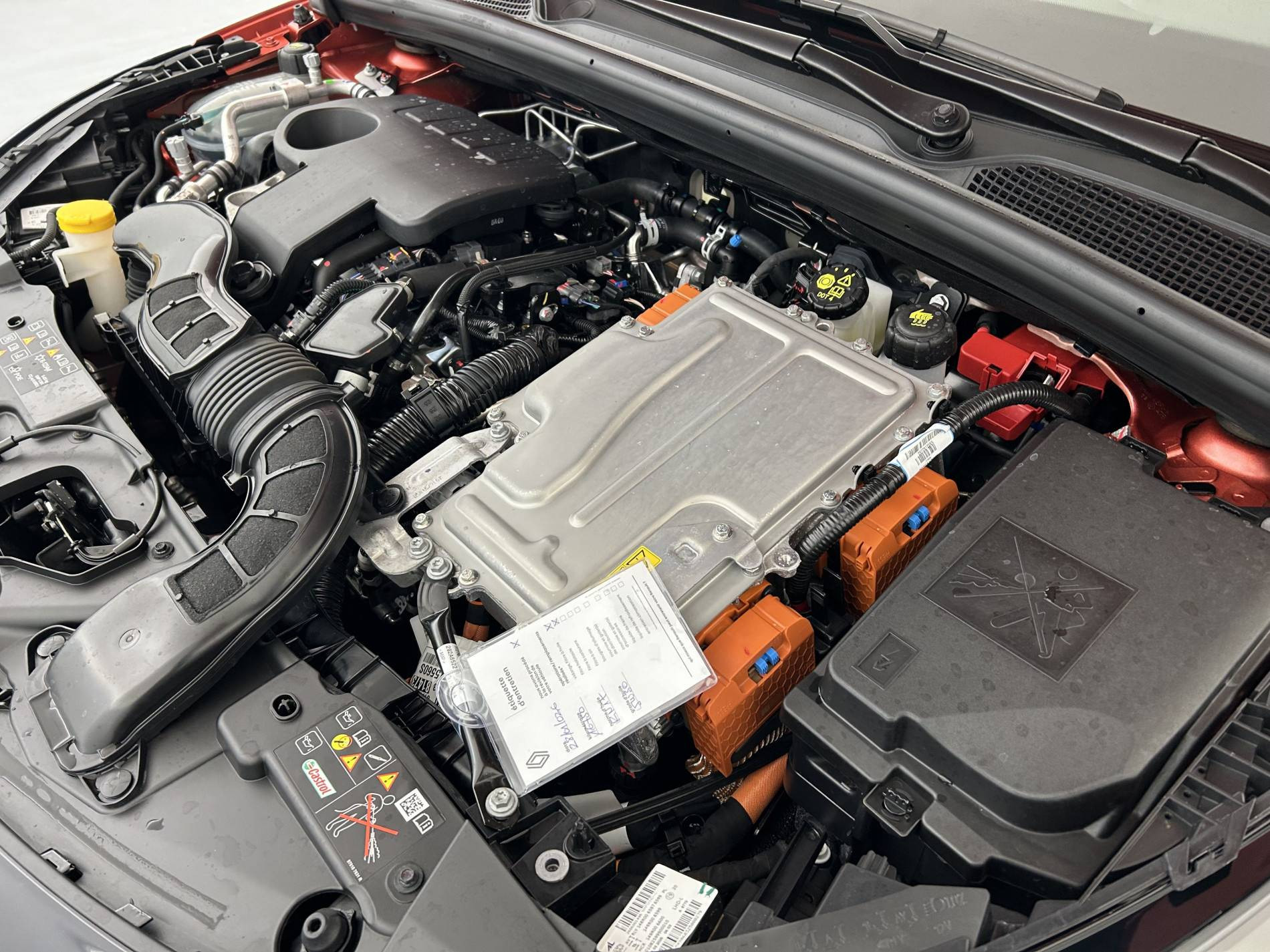 Vente en ligne Renault Clio 5 Clio E-Tech full hybrid 145 ch GSR2 au prix de 19 985 €