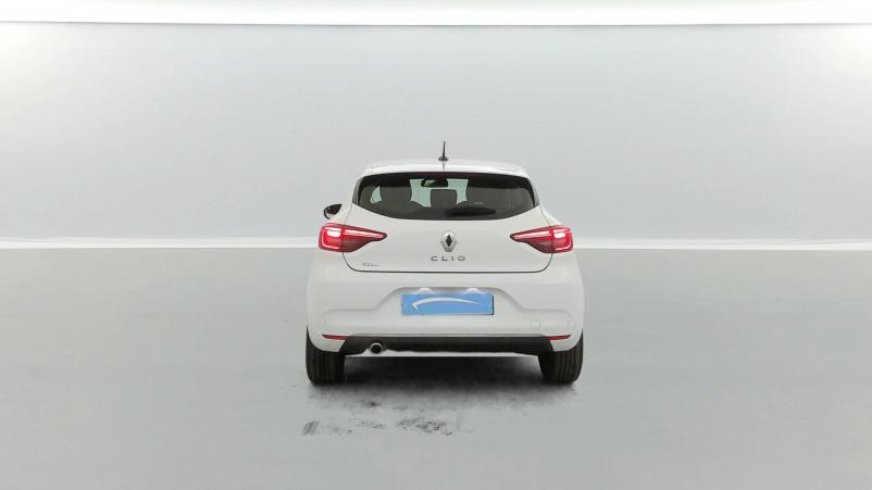 Vente en ligne Renault Clio 5 Clio TCe 90 - 21N au prix de 15 890 €