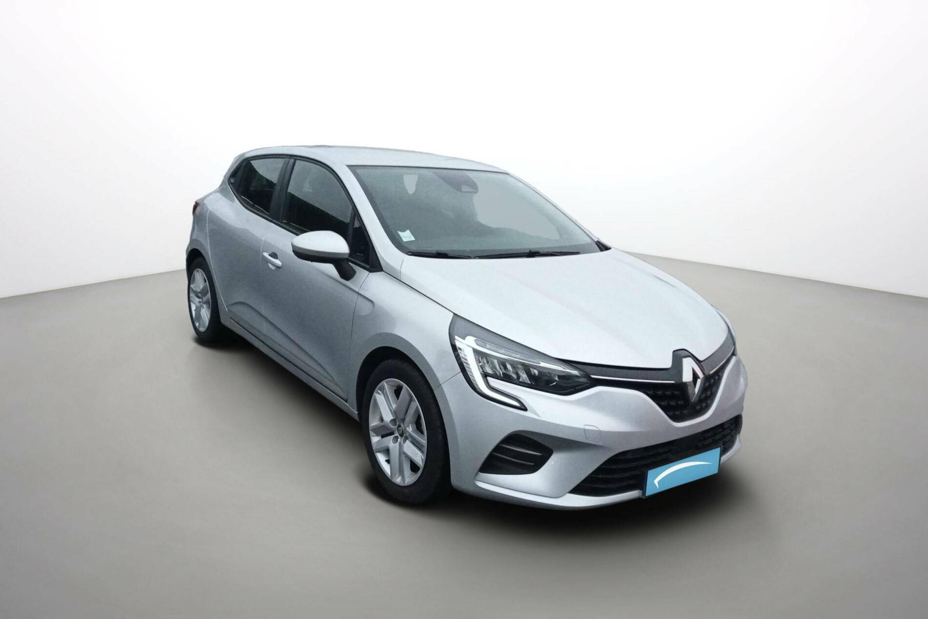 Vente en ligne Renault Clio 5 Clio E-Tech 140 - 21N au prix de 16 990 €