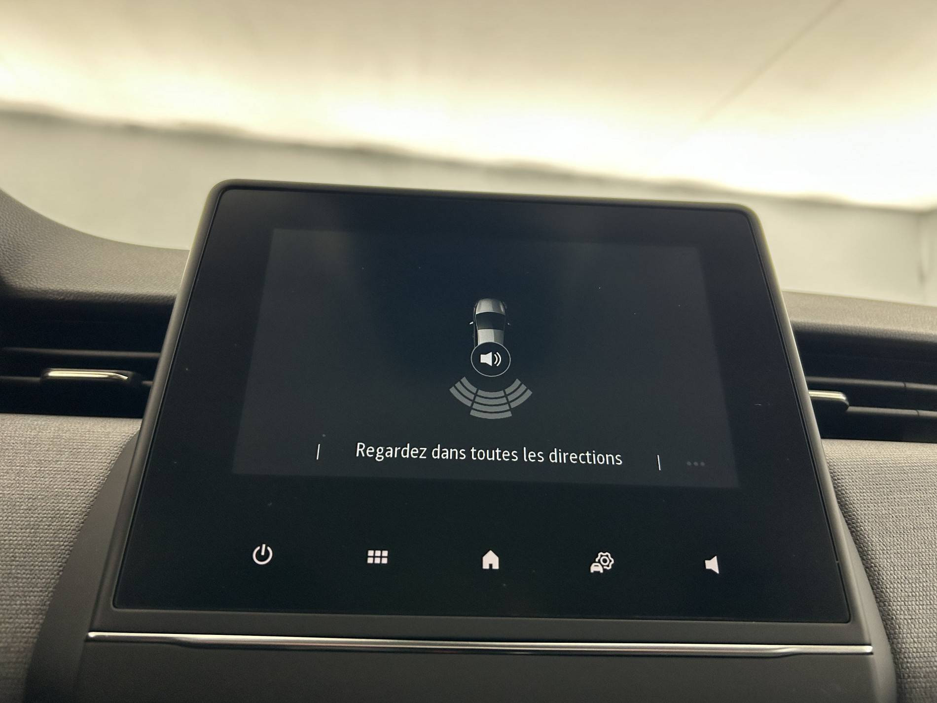 Vente en ligne Renault Clio 5 Clio TCe 90 au prix de 15 790 €