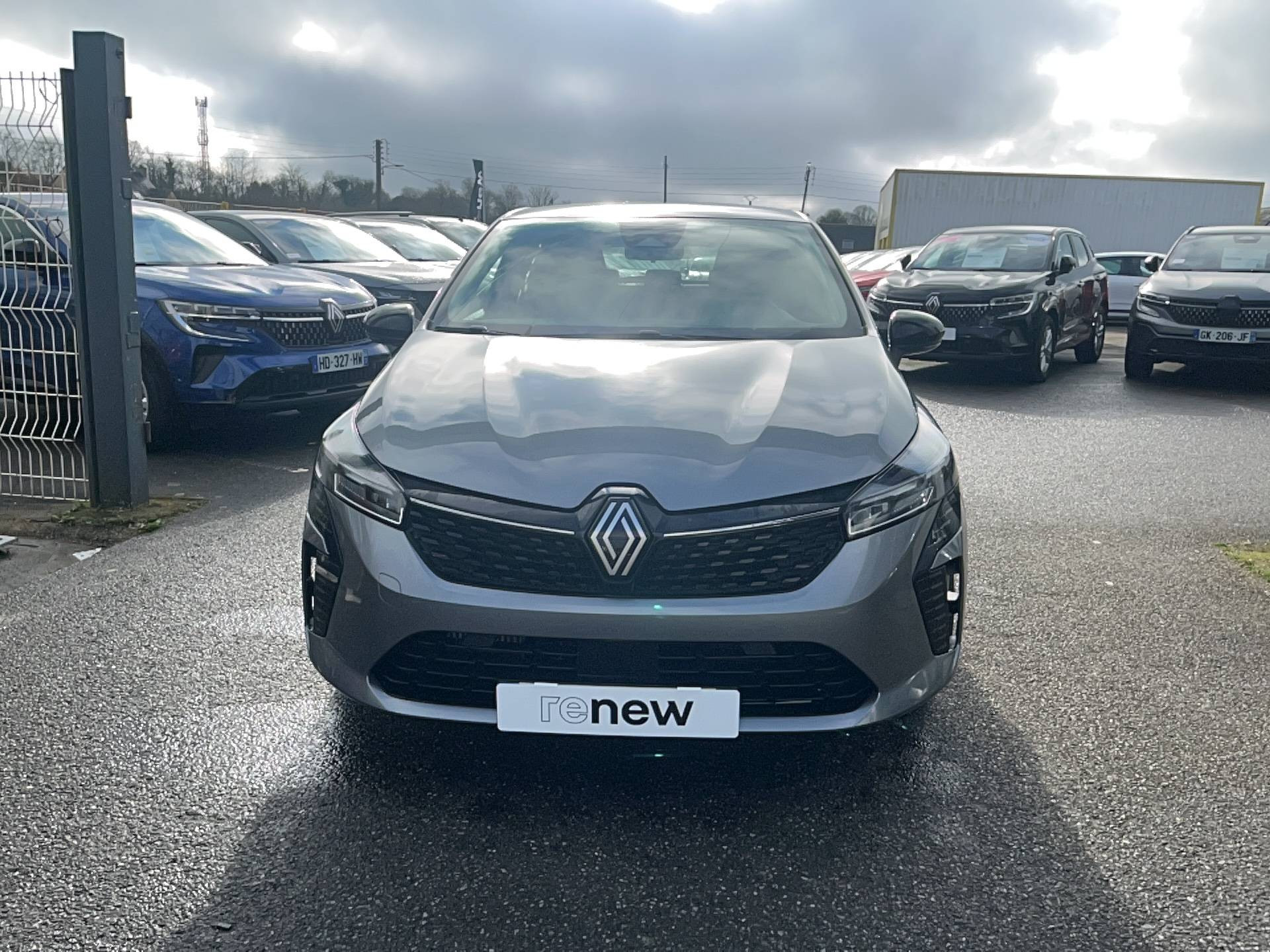 Vente en ligne Renault Clio 5 Clio TCe 90 au prix de 15 990 €