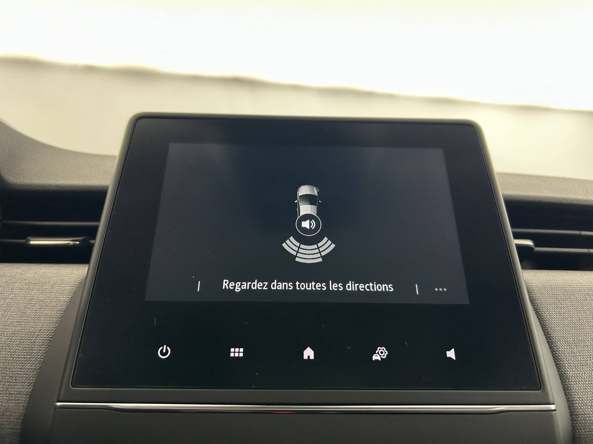 Vente en ligne Renault Clio 5 Clio TCe 90 au prix de 15 490 €