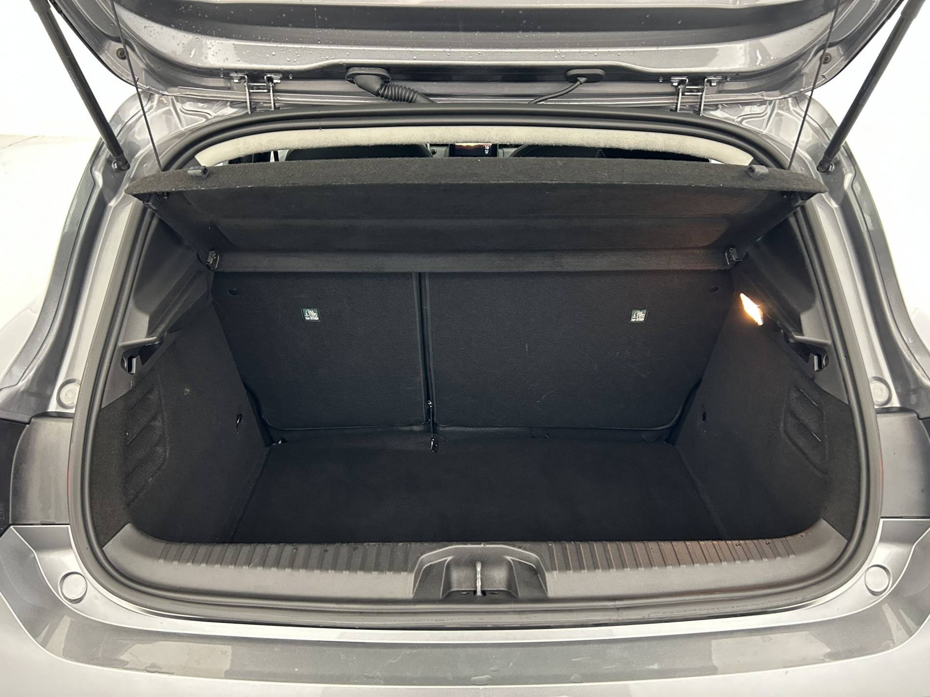 Vente en ligne Renault Clio 5 Clio TCe 90 au prix de 15 490 €