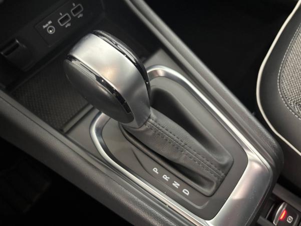 Vente en ligne Renault Captur  TCe 130 EDC FAP au prix de 17 790 €