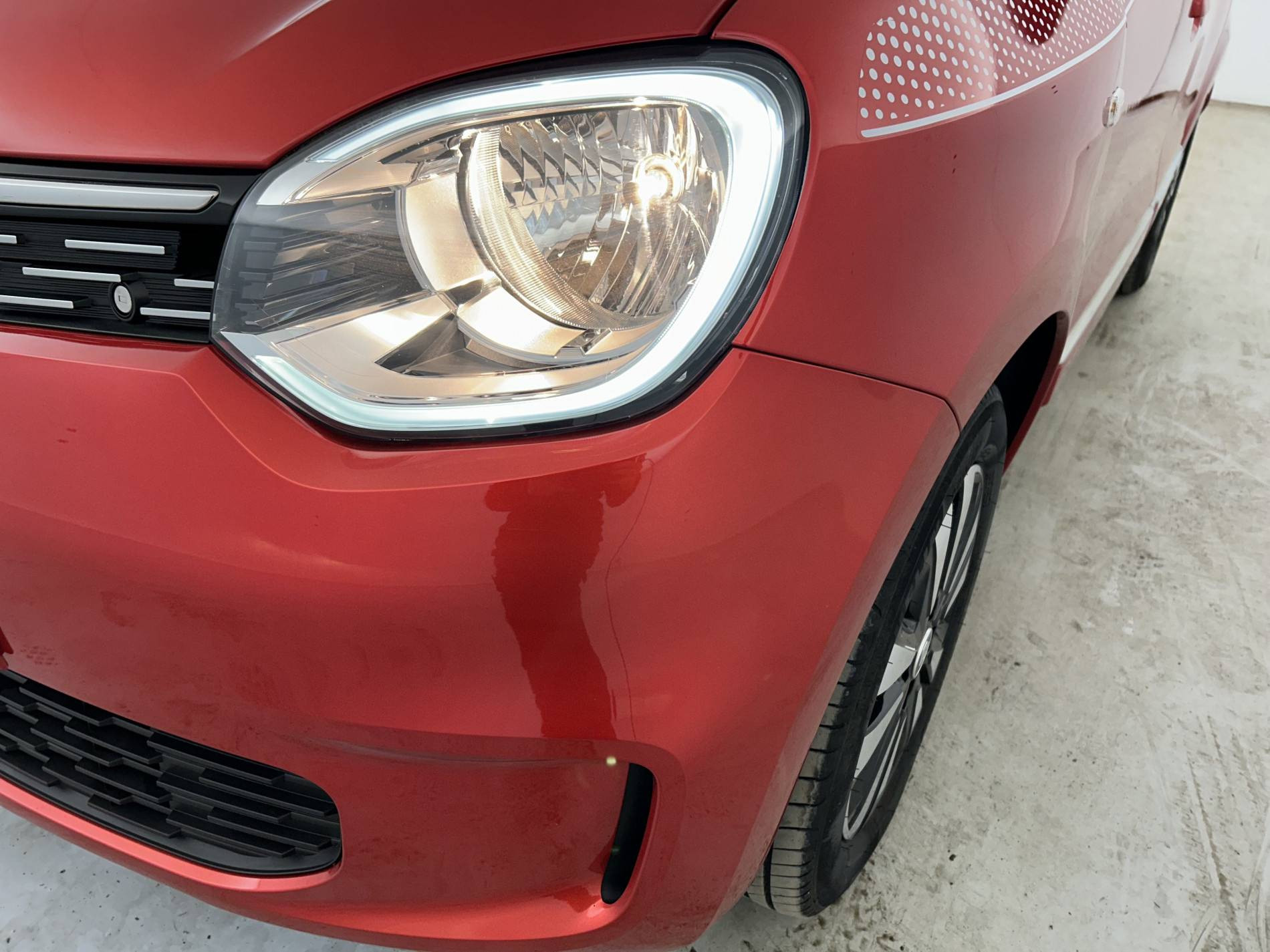 Vente en ligne Renault Twingo Electrique Twingo III E-Tech au prix de 12 850 €