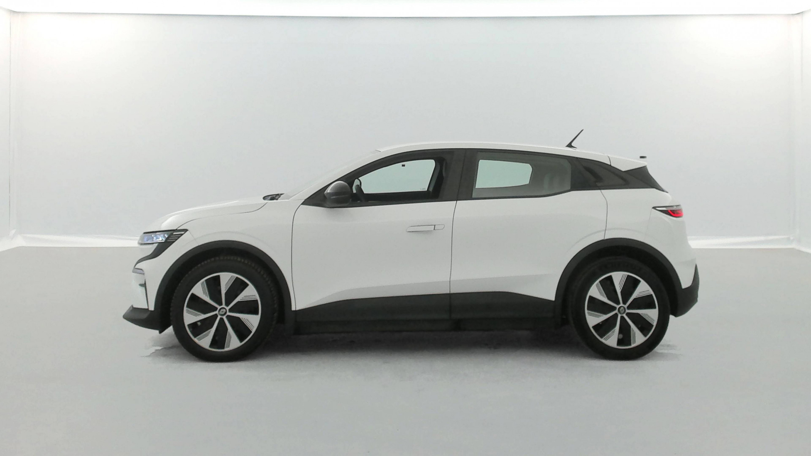 Vente en ligne Renault Megane E-Tech  EV60 130ch super charge au prix de 22 990 €