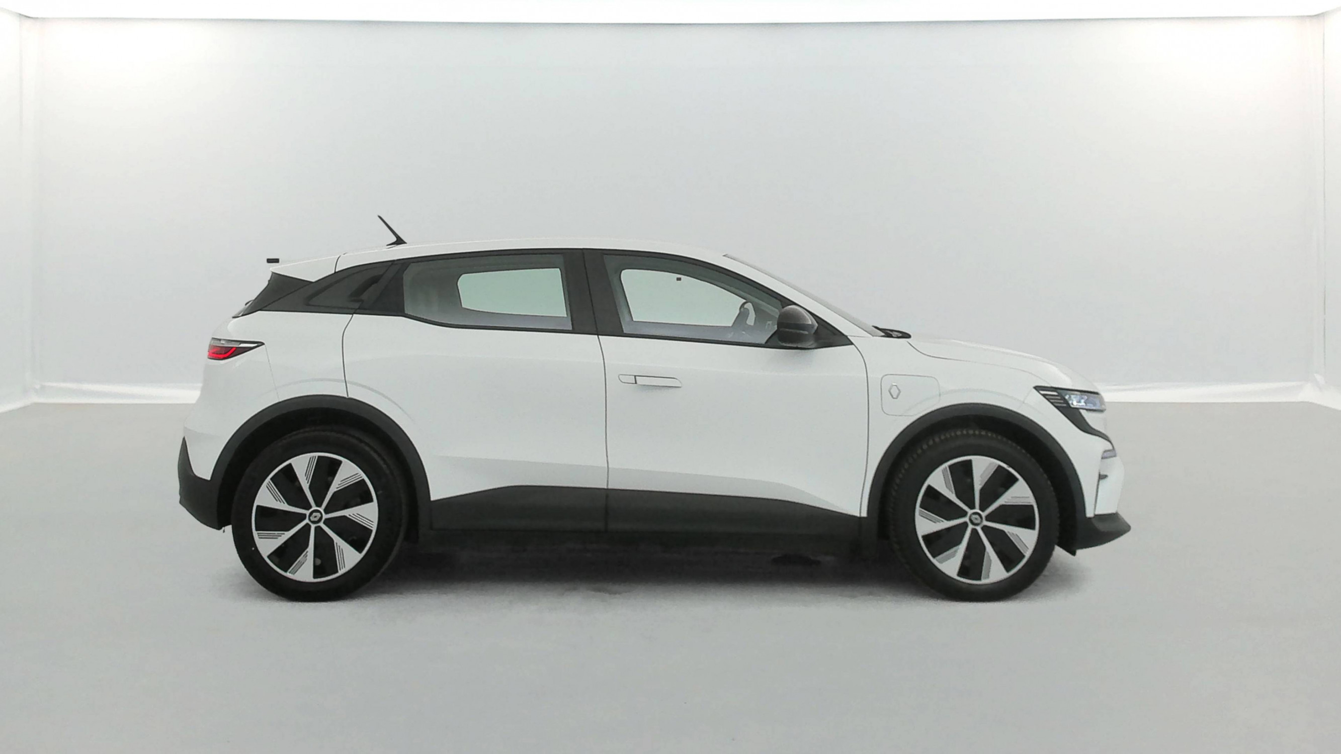 Vente en ligne Renault Megane E-Tech  EV60 130ch super charge au prix de 22 990 €
