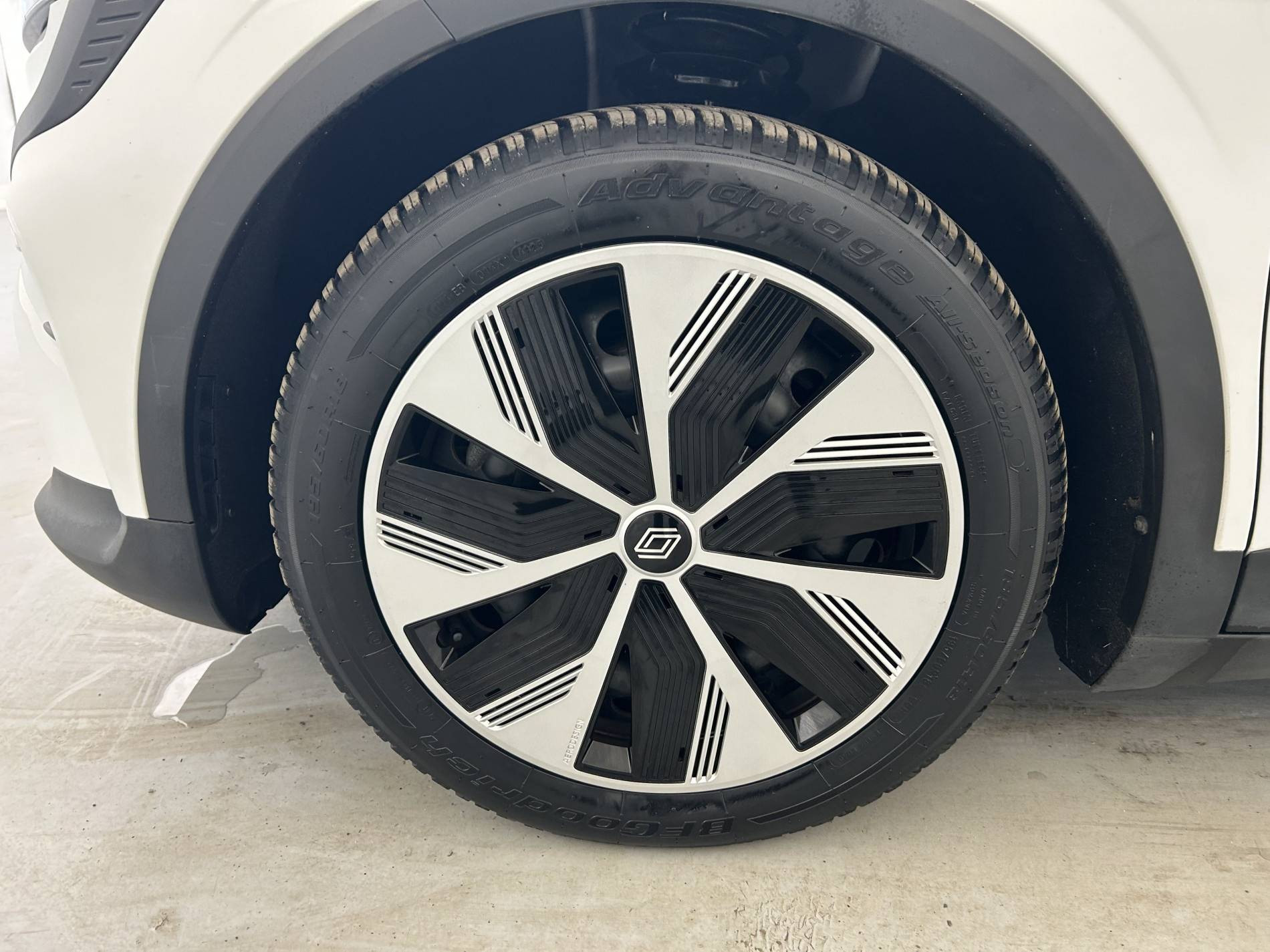 Vente en ligne Renault Megane E-Tech  EV60 130ch super charge au prix de 22 990 €