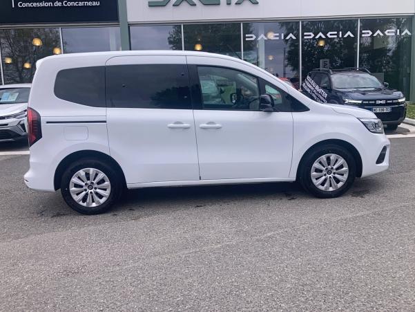Vente en ligne Renault Kangoo  Blue dCi 95 au prix de 26 790 €