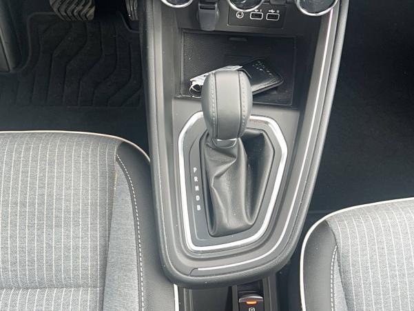Vente en ligne Renault Clio 5 Clio E-Tech full hybrid 145 au prix de 23 490 €
