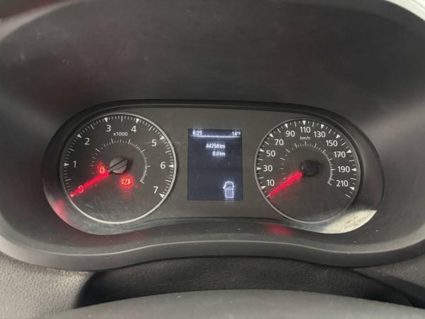 Vente en ligne Renault Master 3 Châssis Cabine MASTER BENNE PROPULSION RJ 3T5 L2 DCI 130  au prix de 26 900 €
