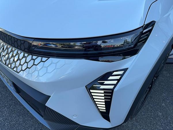 Vente en ligne Renault Scenic E-Tech  220 ch grande autonomie au prix de 48 990 €