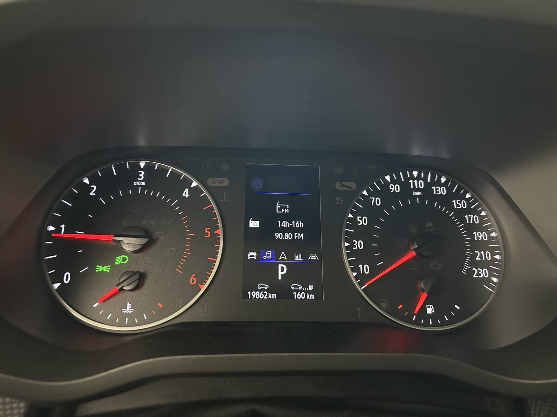 Vente en ligne Renault Trafic 3 Fourgon TRAFIC FGN L1H1 2800 KG BLUE DCI 150 EDC au prix de 27 990 €