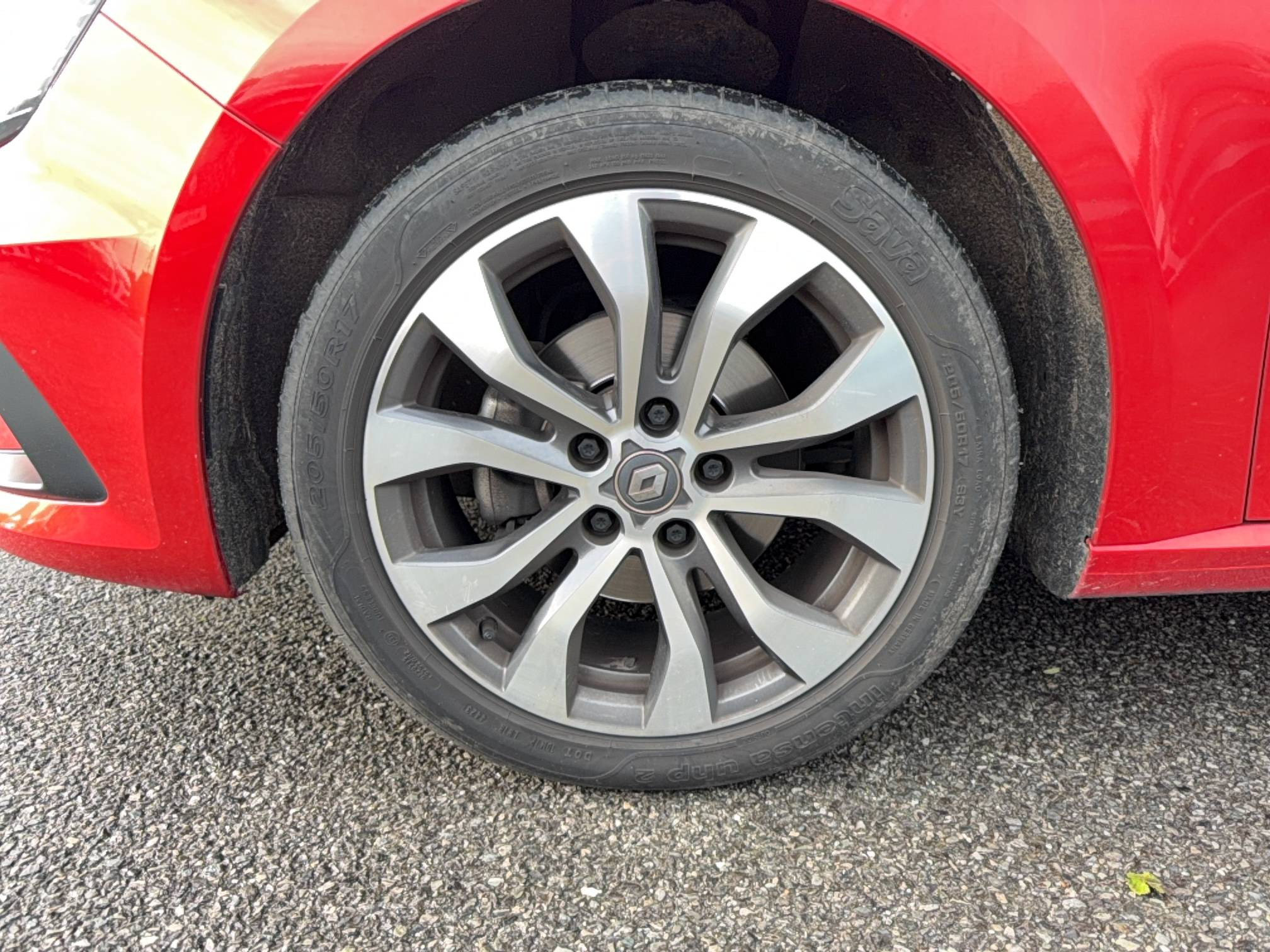 Vente en ligne Renault Megane 4  Blue dCi 115 EDC au prix de 18 990 €