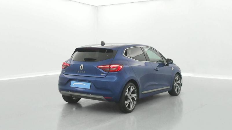 Vente en ligne Renault Clio 5 Clio E-Tech 140 - 21N au prix de 20 670 €