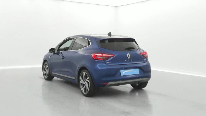 Vente en ligne Renault Clio 5 Clio E-Tech 140 - 21N au prix de 20 670 €