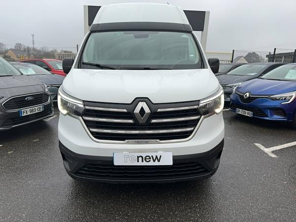 Vente en ligne Renault Trafic 3 Fourgon TRAFIC FGN L2H2 3000 KG BLUE DCI 150 au prix de 27 500 €