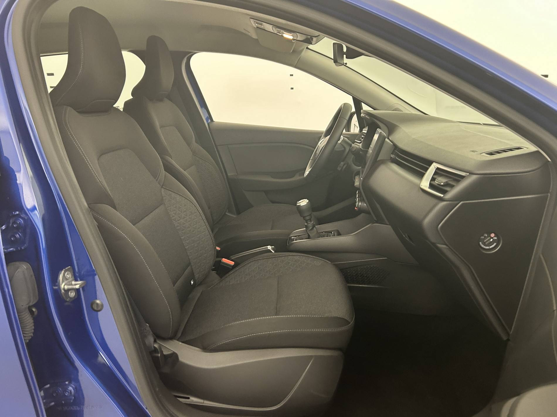 Vente en ligne Renault Clio 5 Clio TCe 90 au prix de 14 960 €