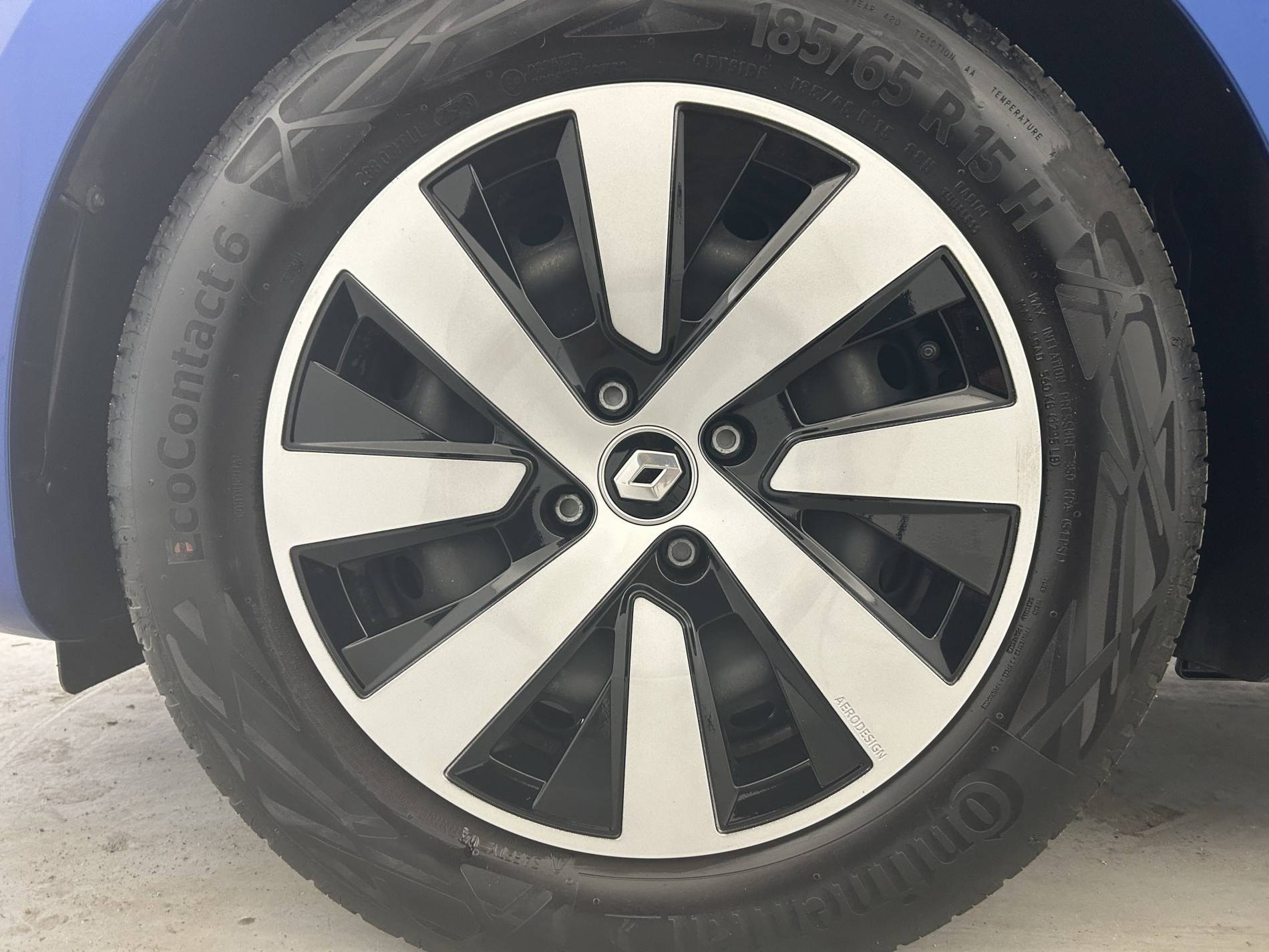 Vente en ligne Renault Clio 5 Clio TCe 90 au prix de 14 960 €