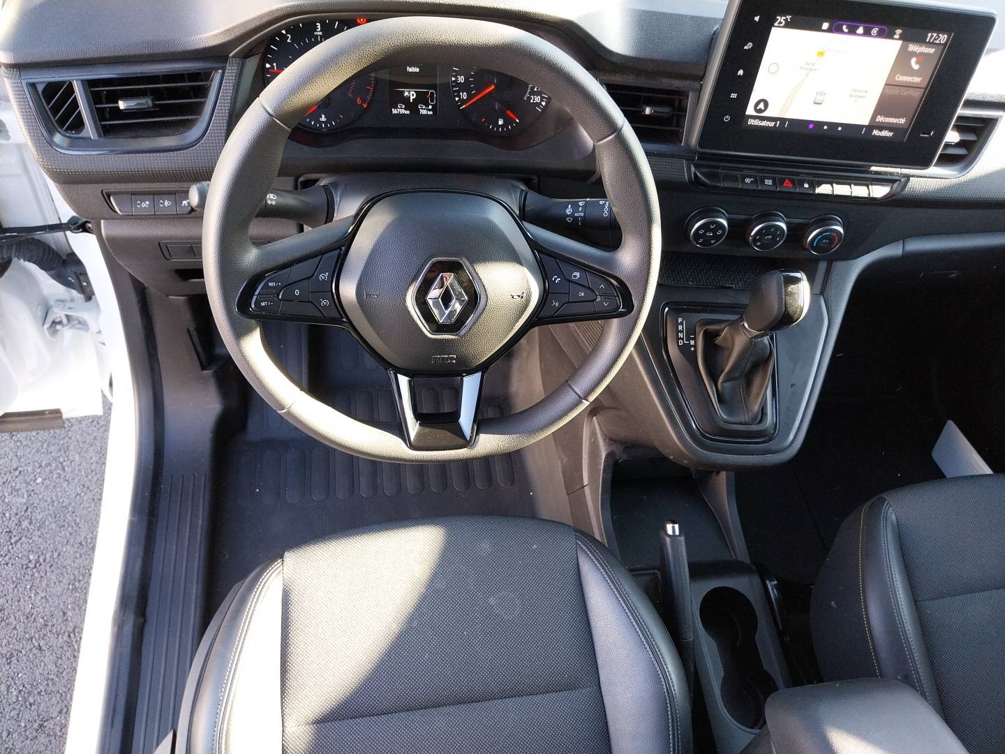 Vente en ligne Renault Kangoo Van  BLUE DCI 115 EDC au prix de 18 990 €