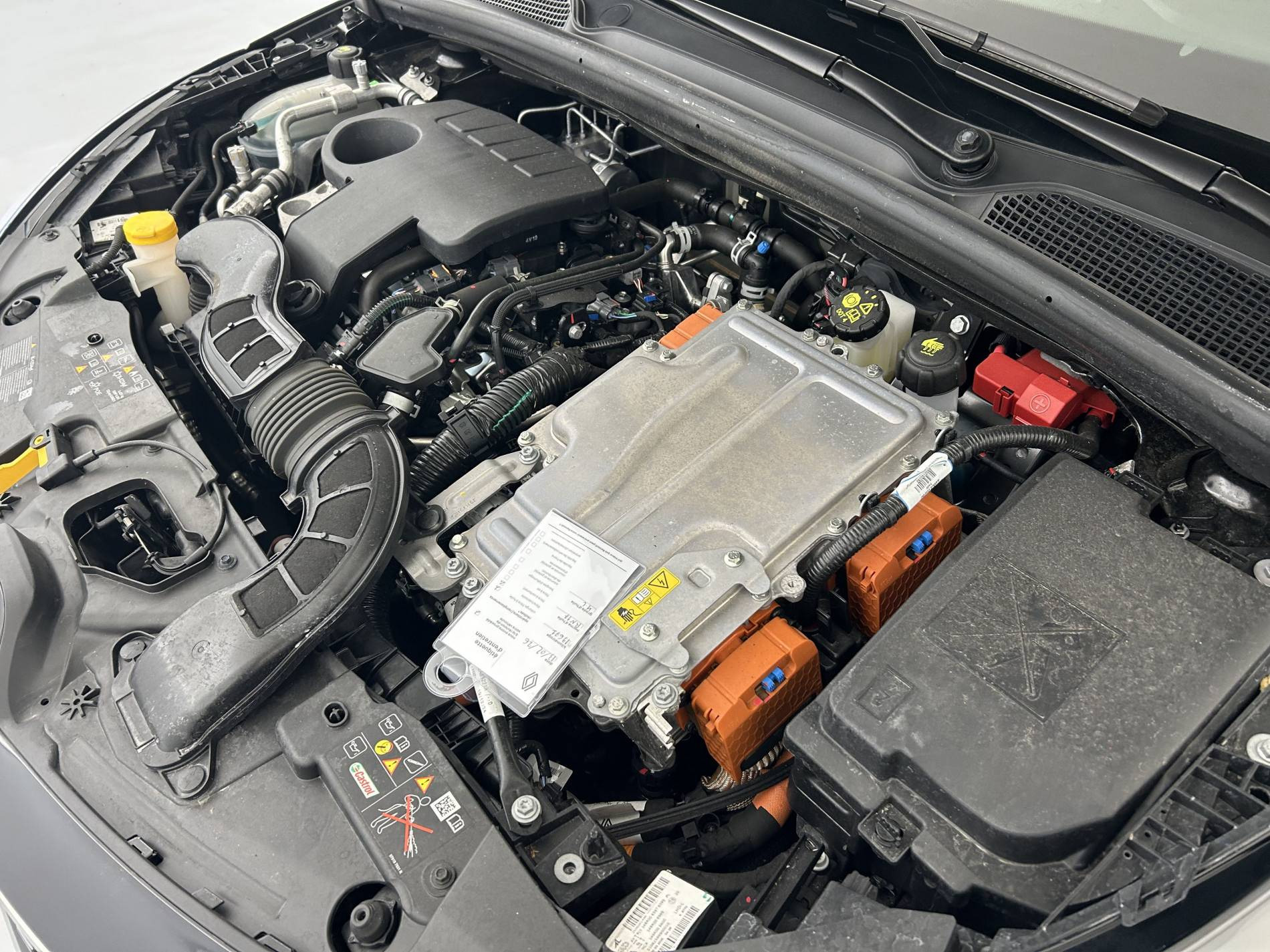 Vente en ligne Renault Clio 5 Clio E-Tech full hybrid 145 ch GSR2 au prix de 19 985 €