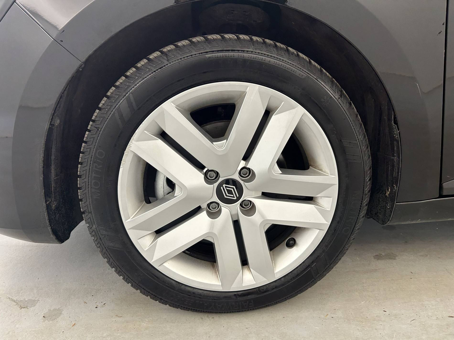 Vente en ligne Renault Clio 5 Clio E-Tech full hybrid 145 ch GSR2 au prix de 19 985 €