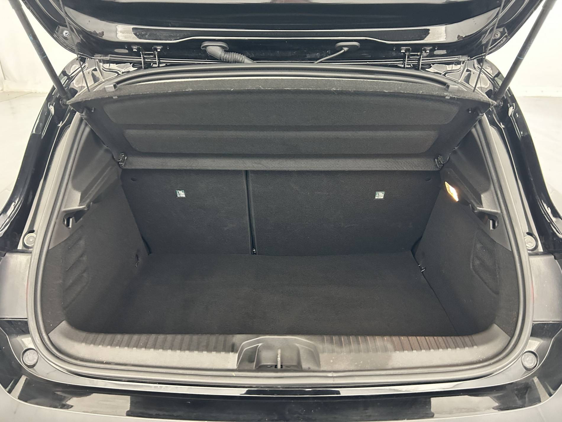 Vente en ligne Renault Clio 5 Clio E-Tech full hybrid 145 ch GSR2 au prix de 19 985 €