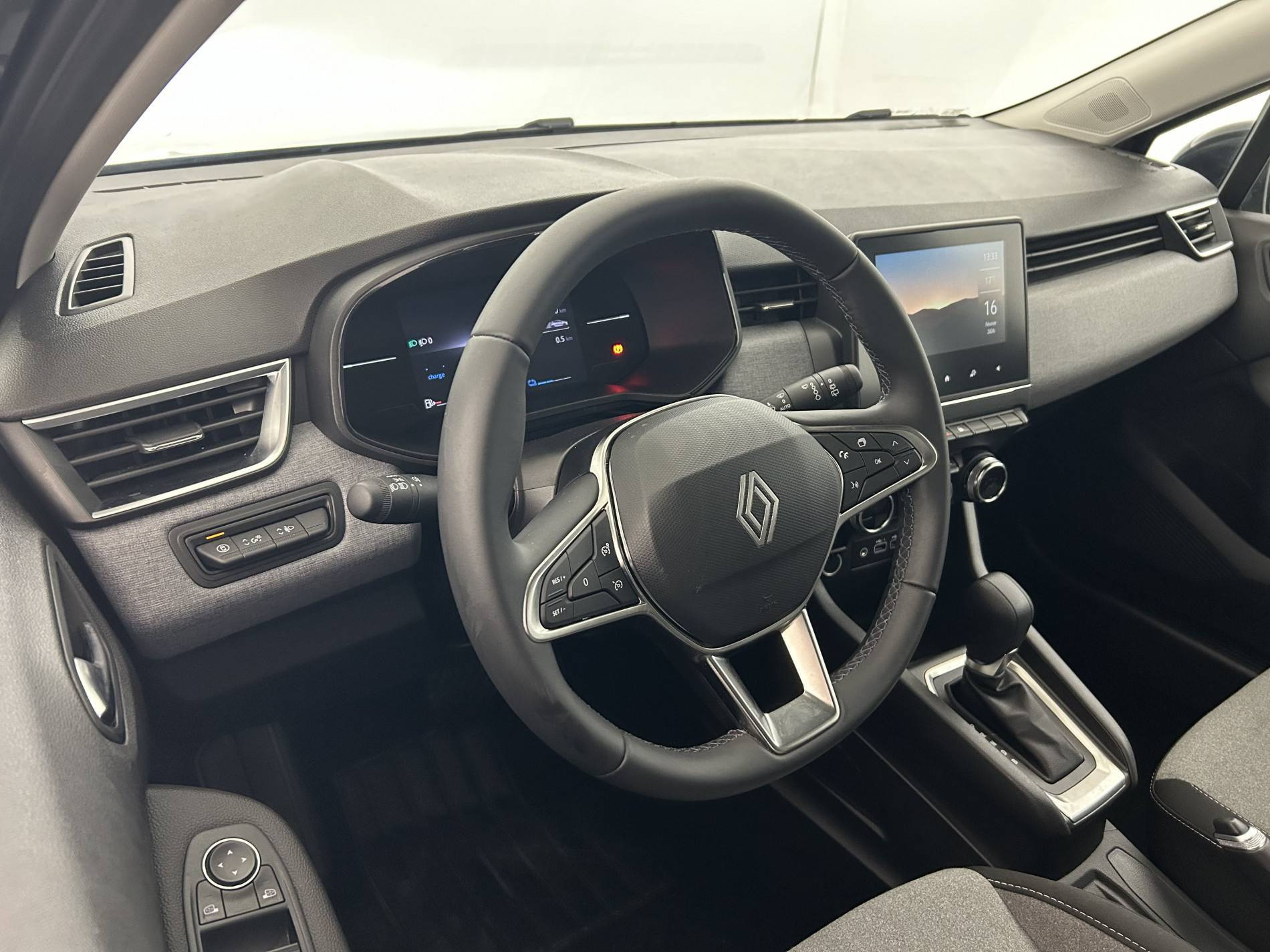 Vente en ligne Renault Clio 5 Clio E-Tech full hybrid 145 ch GSR2 au prix de 19 985 €