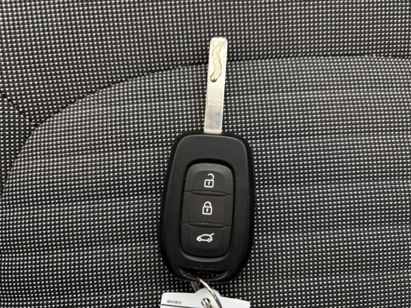 Vente en ligne Renault Twingo 3  SCe 65 au prix de 10 990 €