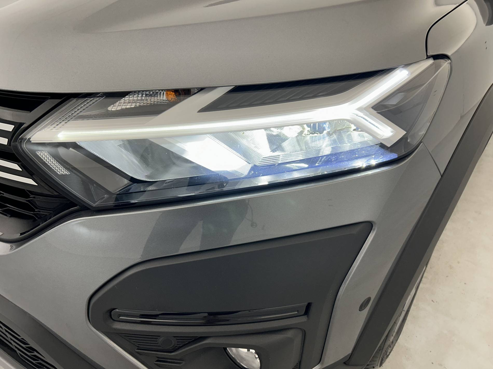 Vente en ligne Dacia Jogger  ECO-G 100 5 places au prix de 17 490 €