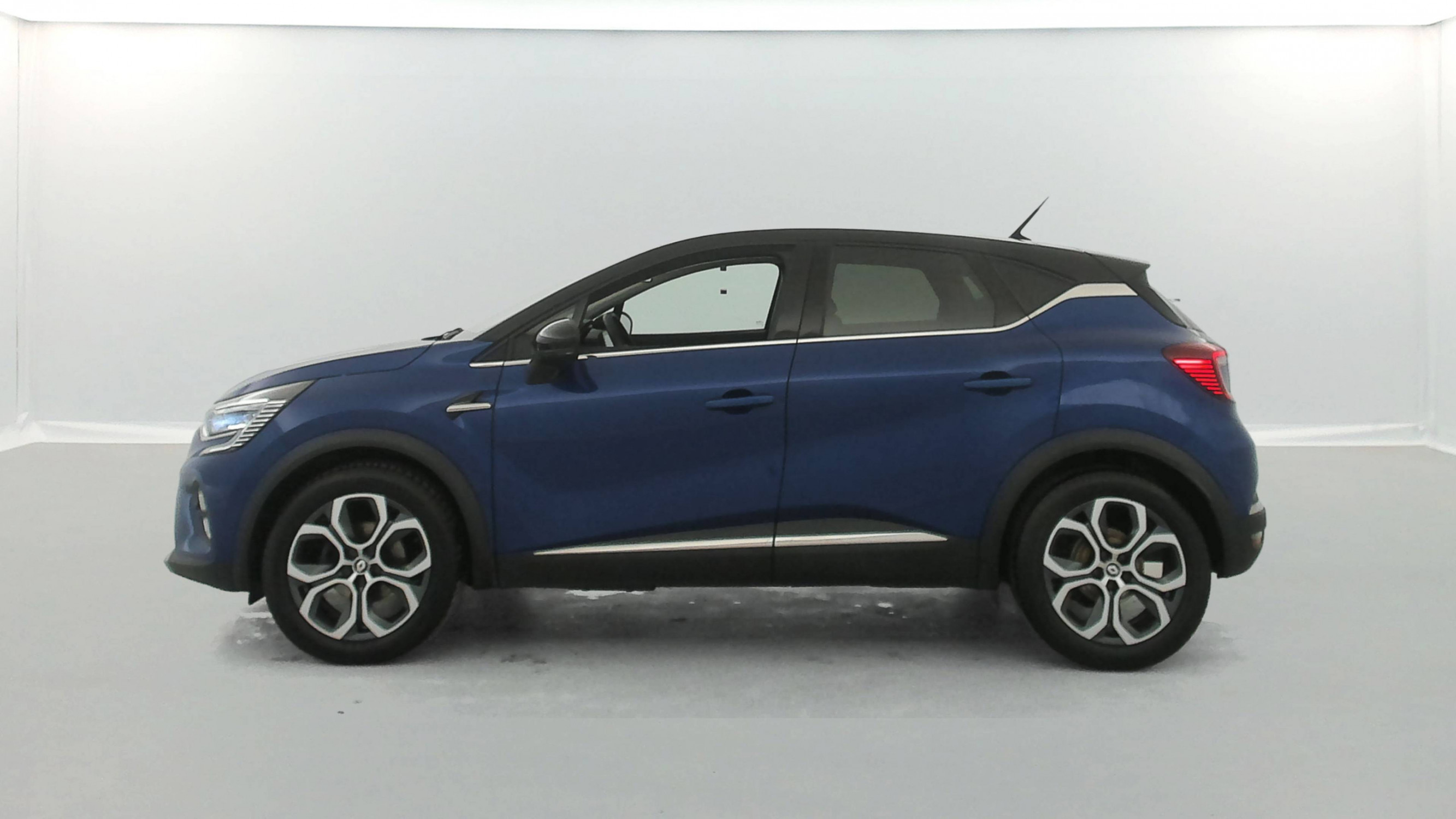 Vente en ligne Renault Captur  TCe 140 EDC - 21 au prix de 18 890 €