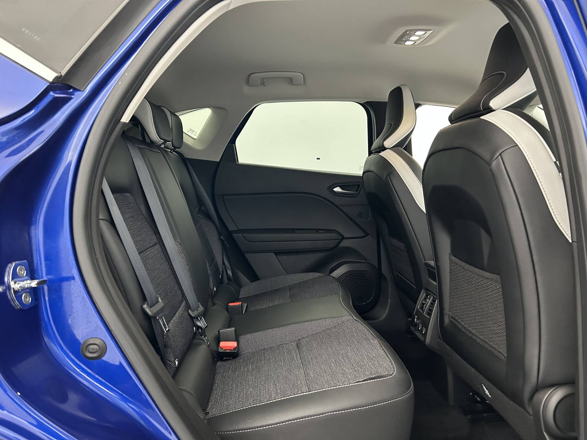 Vente en ligne Renault Captur  TCe 140 EDC - 21 au prix de 18 890 €