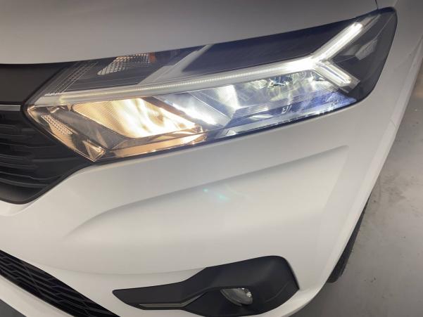 Vente en ligne Dacia Sandero  SCe 65 - 22 au prix de 11 890 €