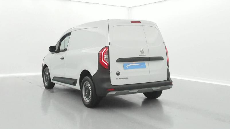 Vente en ligne Renault Kangoo Van  BLUE DCI 95 au prix de 18 790 €