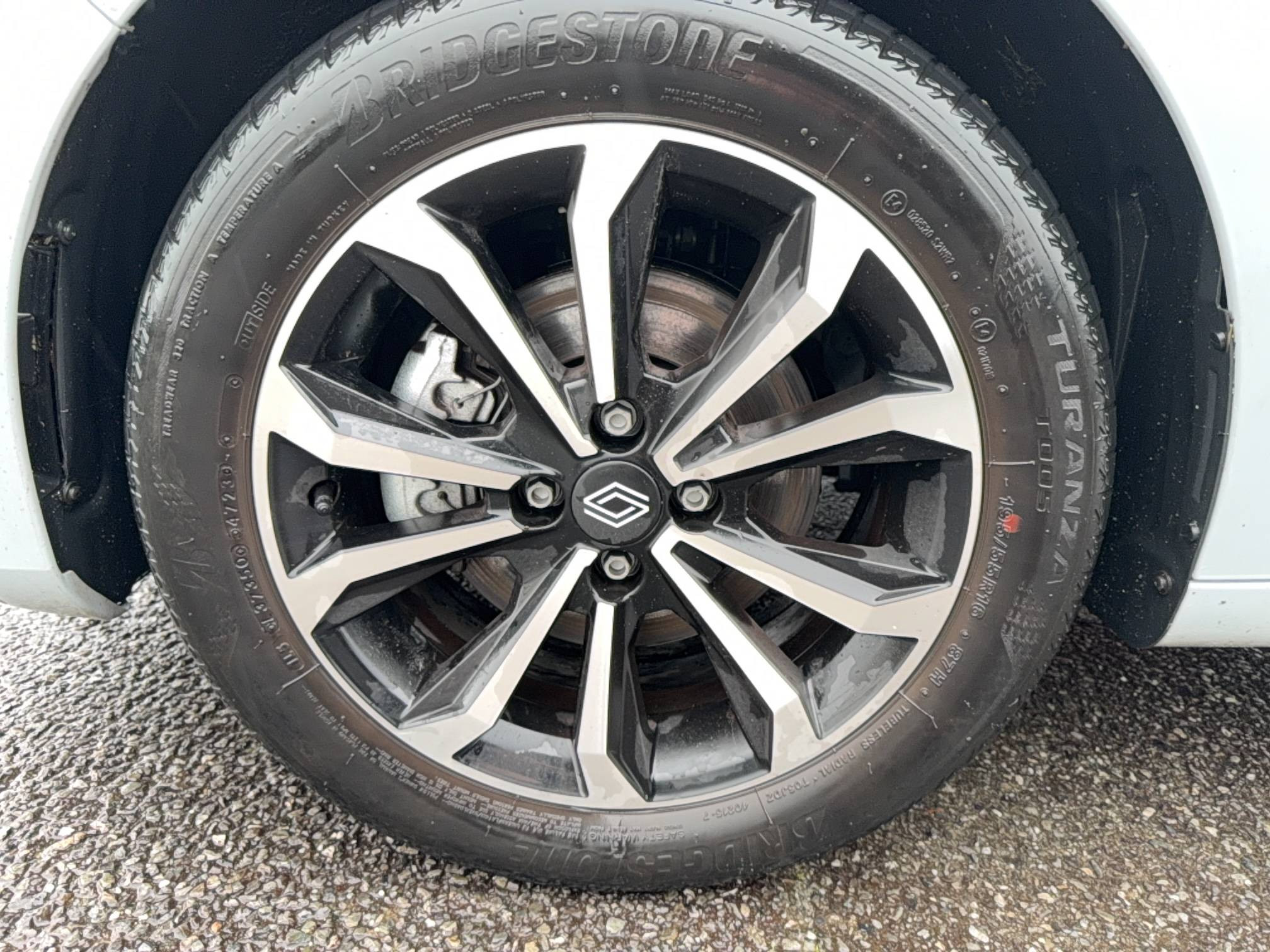 Vente en ligne Renault Clio 5 Clio E-Tech full hybrid 145 au prix de 19 680 €