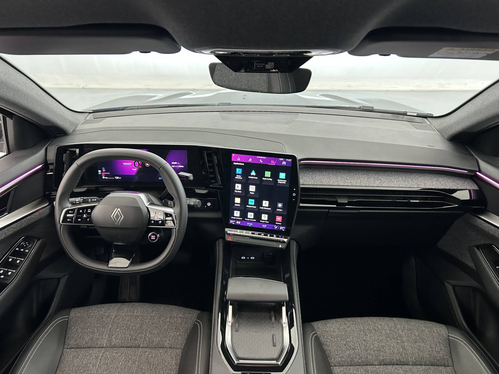 Vente en ligne Renault Espace Espace E-Tech full hybrid 200 GSR2 au prix de 34 850 €