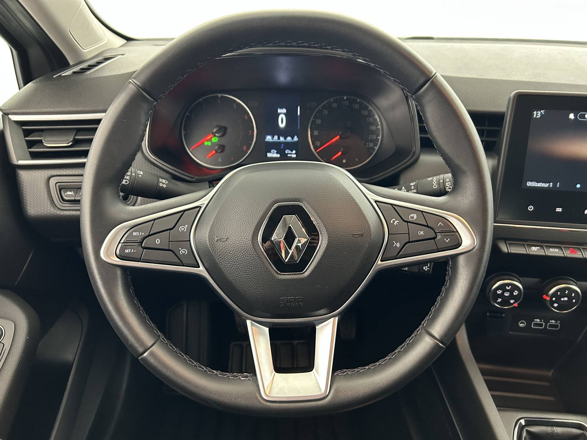 Vente en ligne Renault Clio 5 Clio TCe 90 au prix de 13 860 €