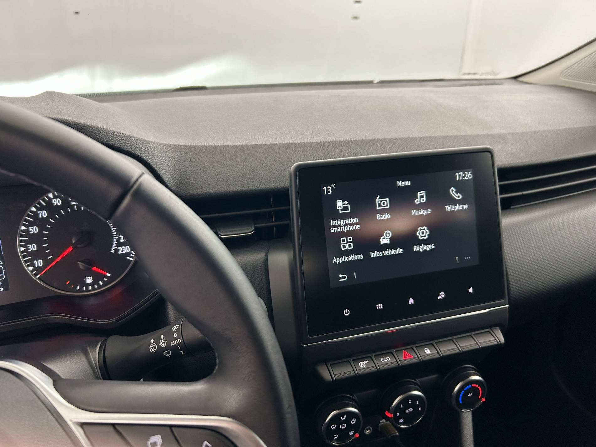 Vente en ligne Renault Clio 5 Clio TCe 90 au prix de 13 860 €