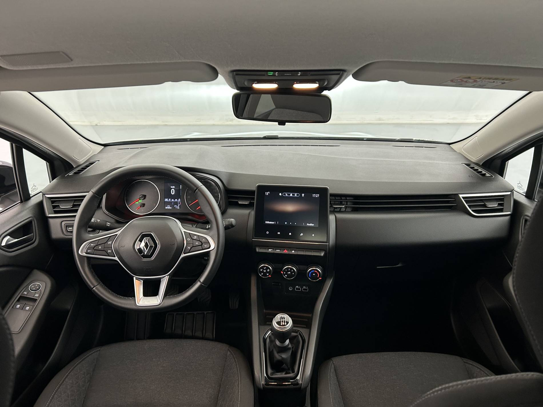 Vente en ligne Renault Clio 5 Clio TCe 90 au prix de 13 860 €