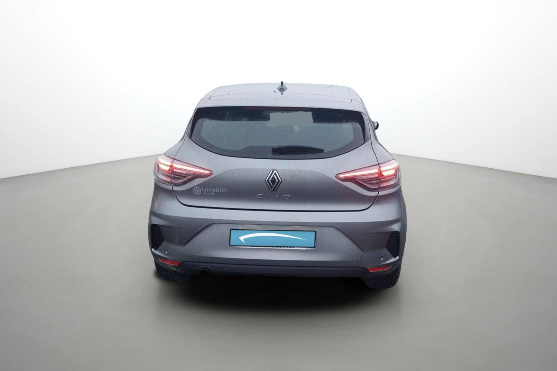 Vente en ligne Renault Clio 5 Clio TCe 90 au prix de 15 490 €