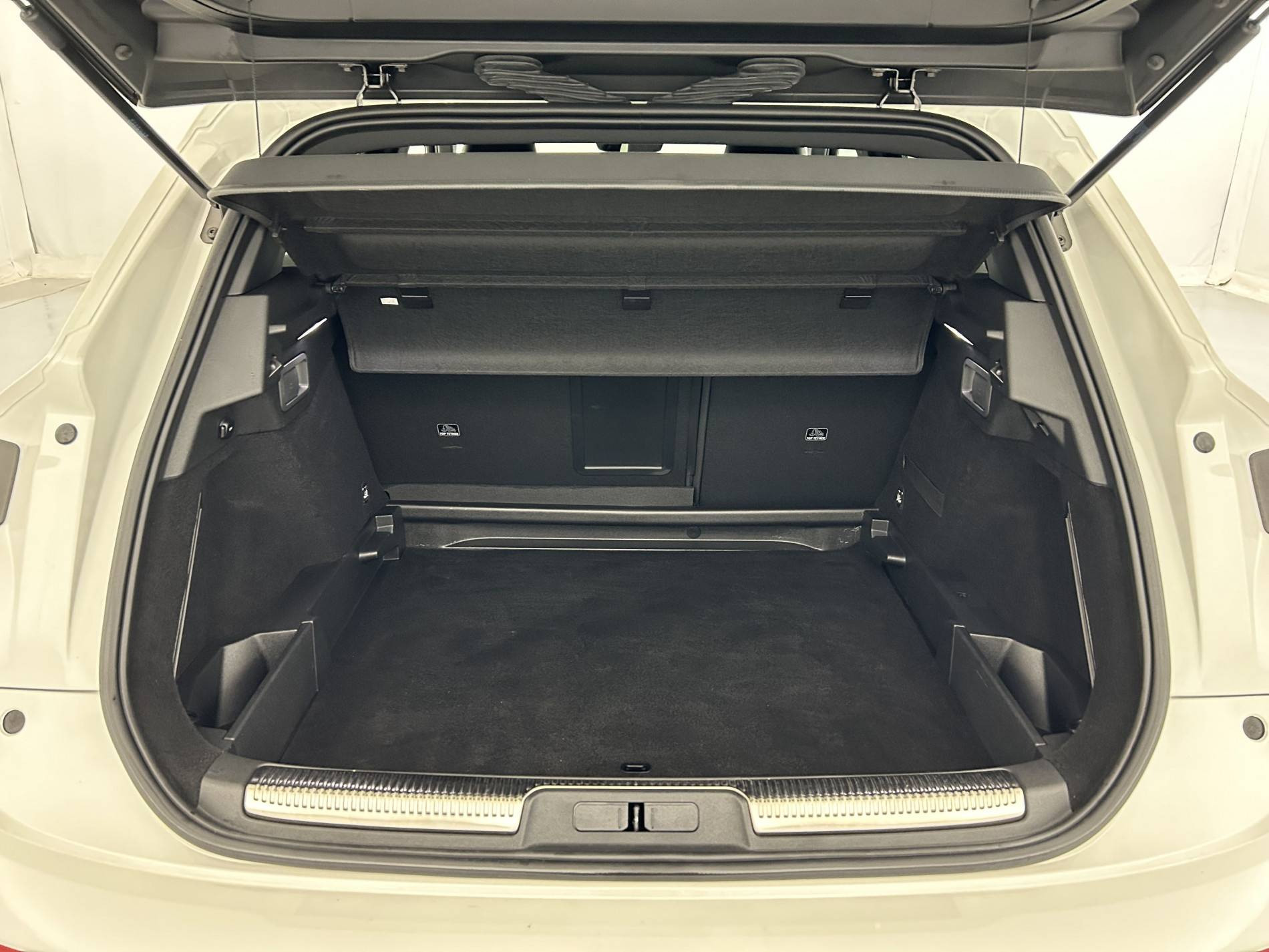 Vente en ligne Ds DS7 Crossback  BlueHDi 130 EAT8 au prix de 25 990 €