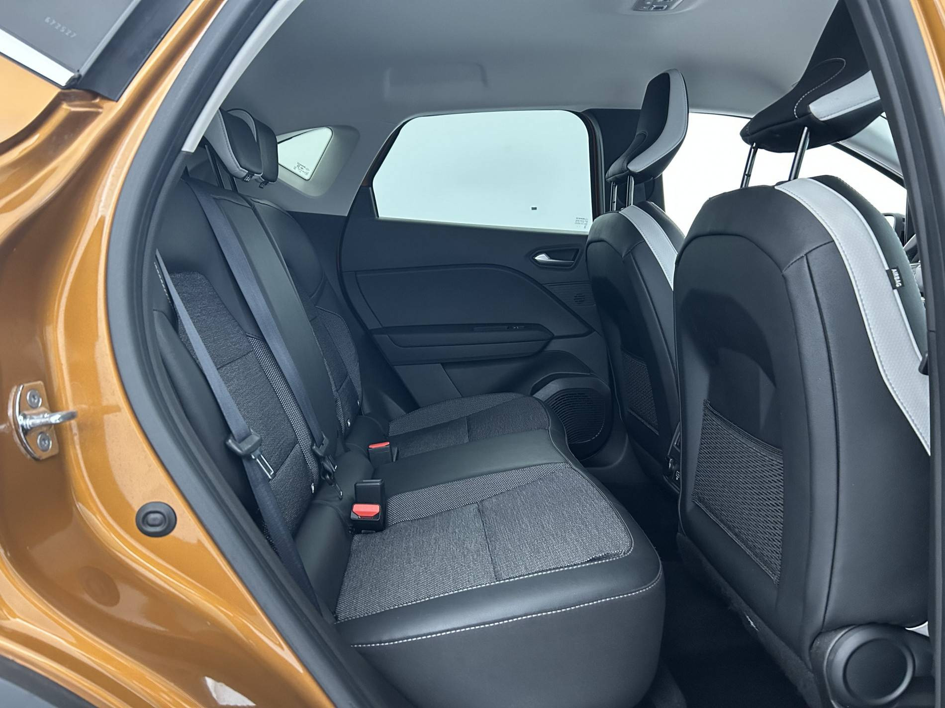 Vente en ligne Renault Captur  TCe 140 EDC - 21 au prix de 18 790 €