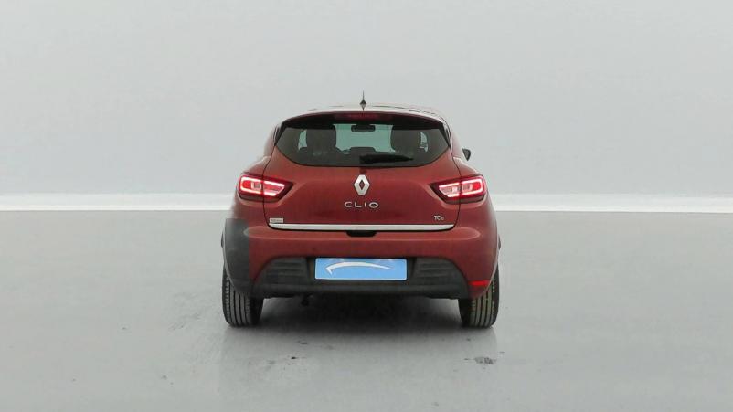 Vente en ligne Renault Clio 4 Clio TCe 90 au prix de 12 390 €