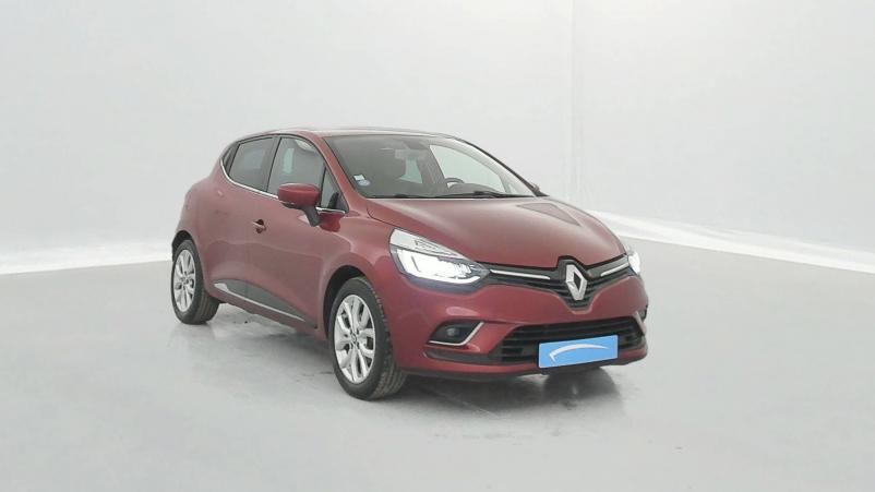 Vente en ligne Renault Clio 4 Clio TCe 90 au prix de 12 390 €