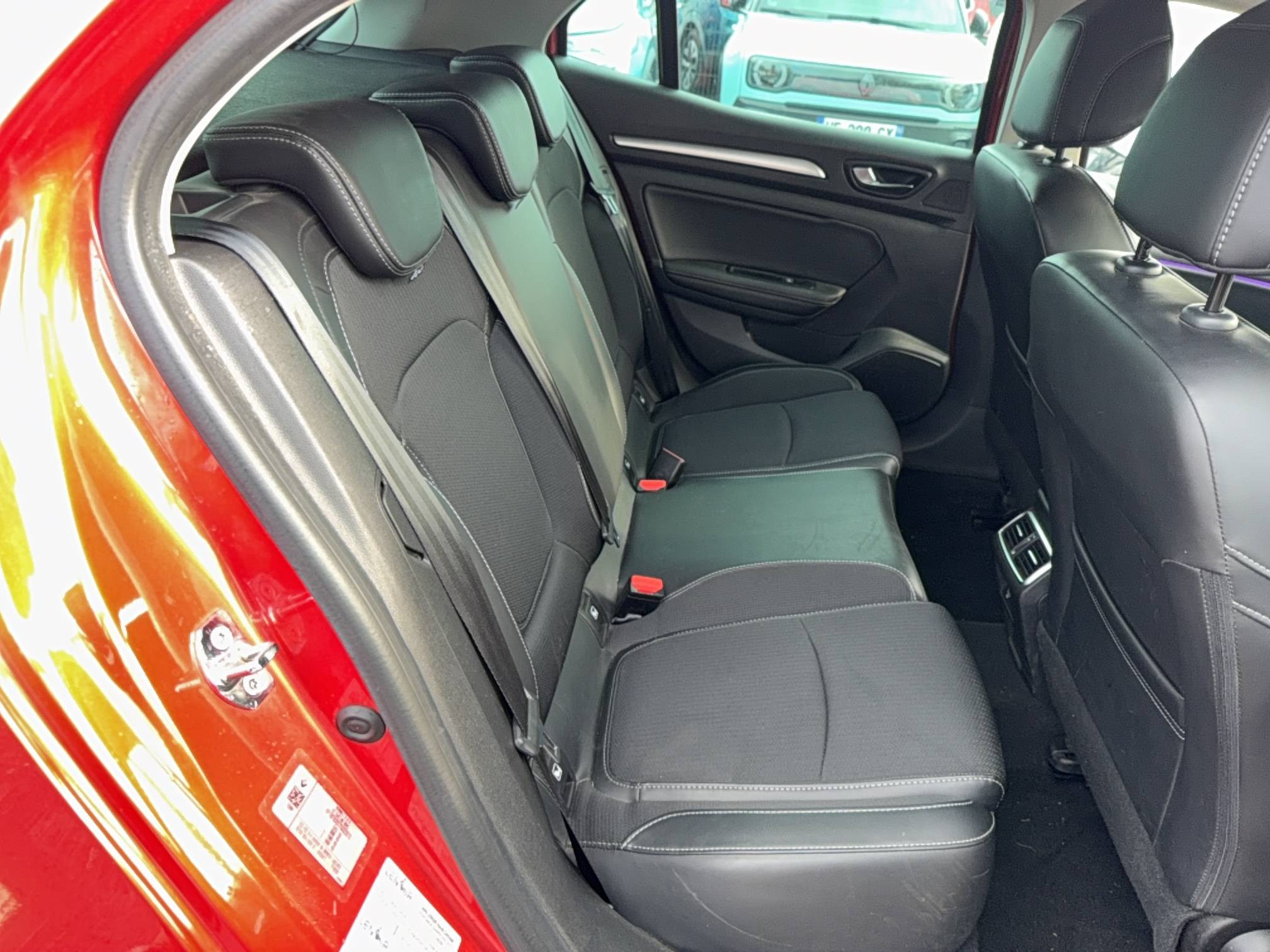 Vente en ligne Renault Megane 4  Blue dCi 115 EDC au prix de 18 990 €