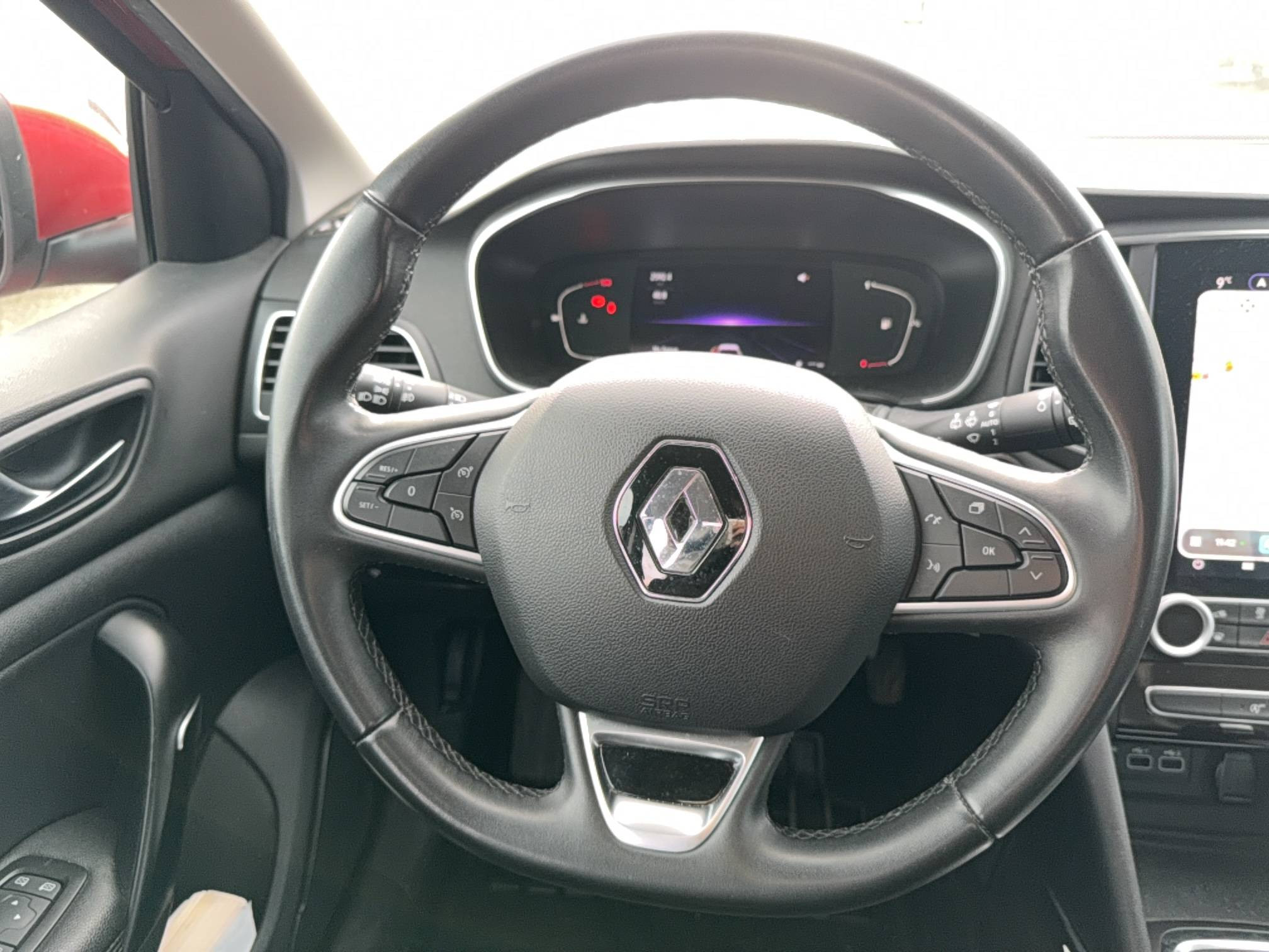 Vente en ligne Renault Megane 4  Blue dCi 115 EDC au prix de 18 990 €