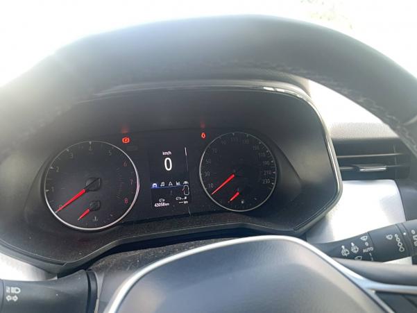 Vente en ligne Renault Clio 5 Clio TCe 90 au prix de 14 690 €